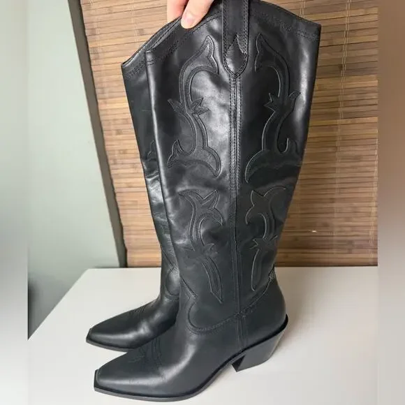 Dolce Vita Samsin Boots in Black Leather 9.5